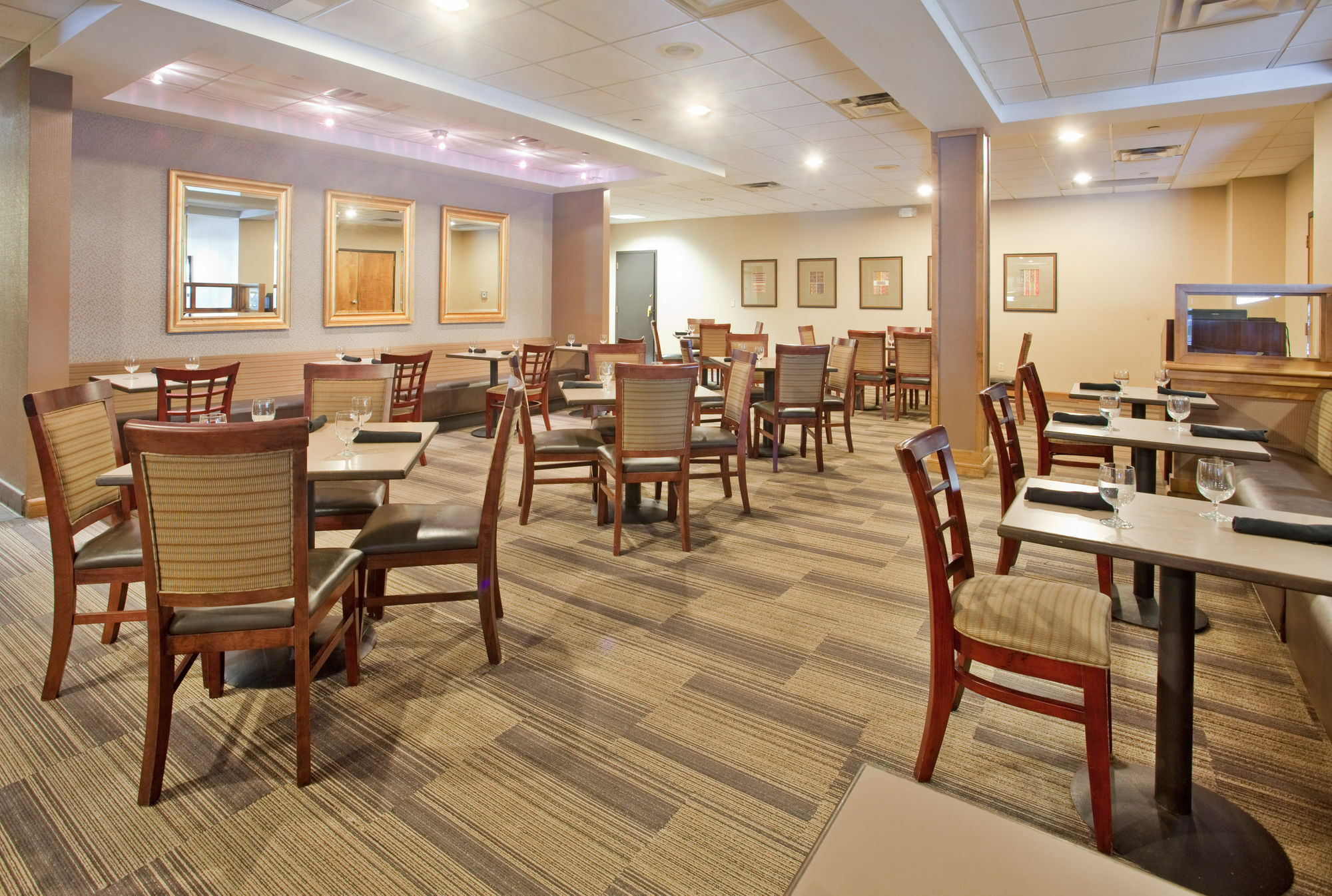 Holiday Inn Country Club Plaza Канзас-Сіті Екстер'єр фото