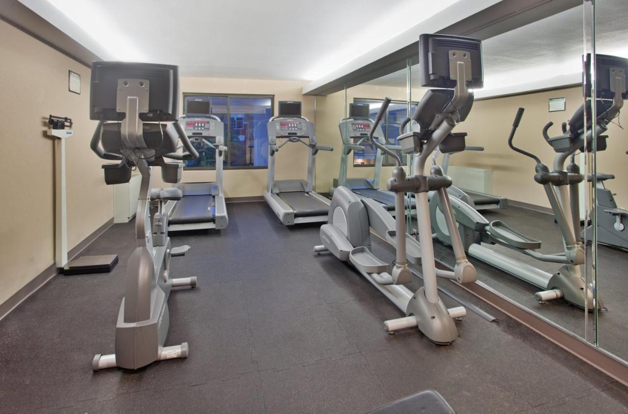 Holiday Inn Country Club Plaza Канзас-Сіті Екстер'єр фото
